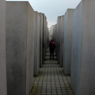 Keeks in the Holocaust Memorial